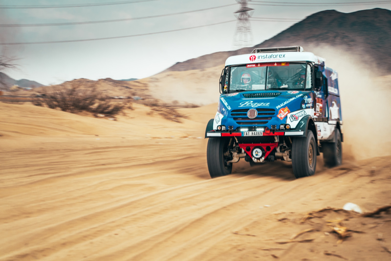 Dakar 2021: Quick but careful drive brought Loprais sixth place in prologue